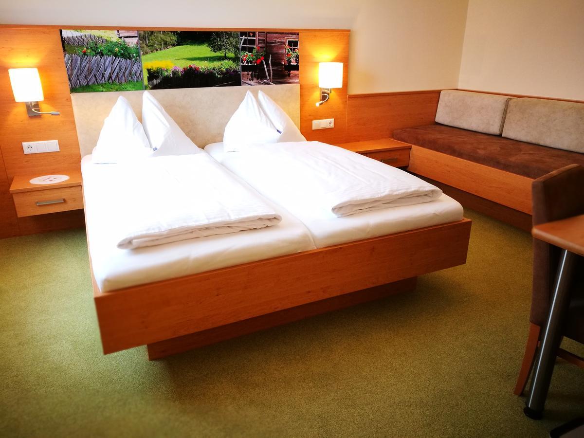 Hotel Restaurant Zum Schwan Schwanberg Экстерьер фото