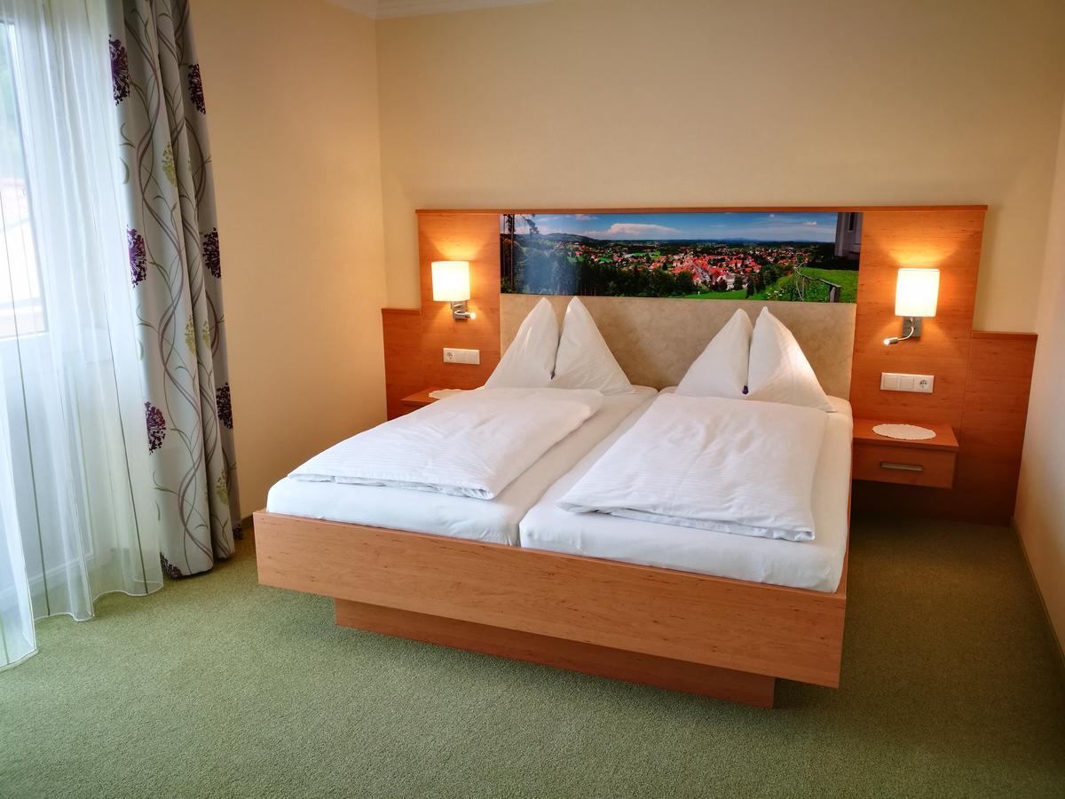 Hotel Restaurant Zum Schwan Schwanberg Экстерьер фото